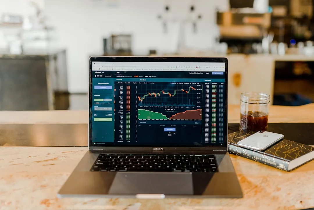 테더 USDT 김프 거래소별 프리미엄 비교 국내 수요 여러 원화 거래소의 USDT 프리미엄이 서로 다른 폭으로 벌어진 모습을 비교한 테더 김프 데이터 이미지